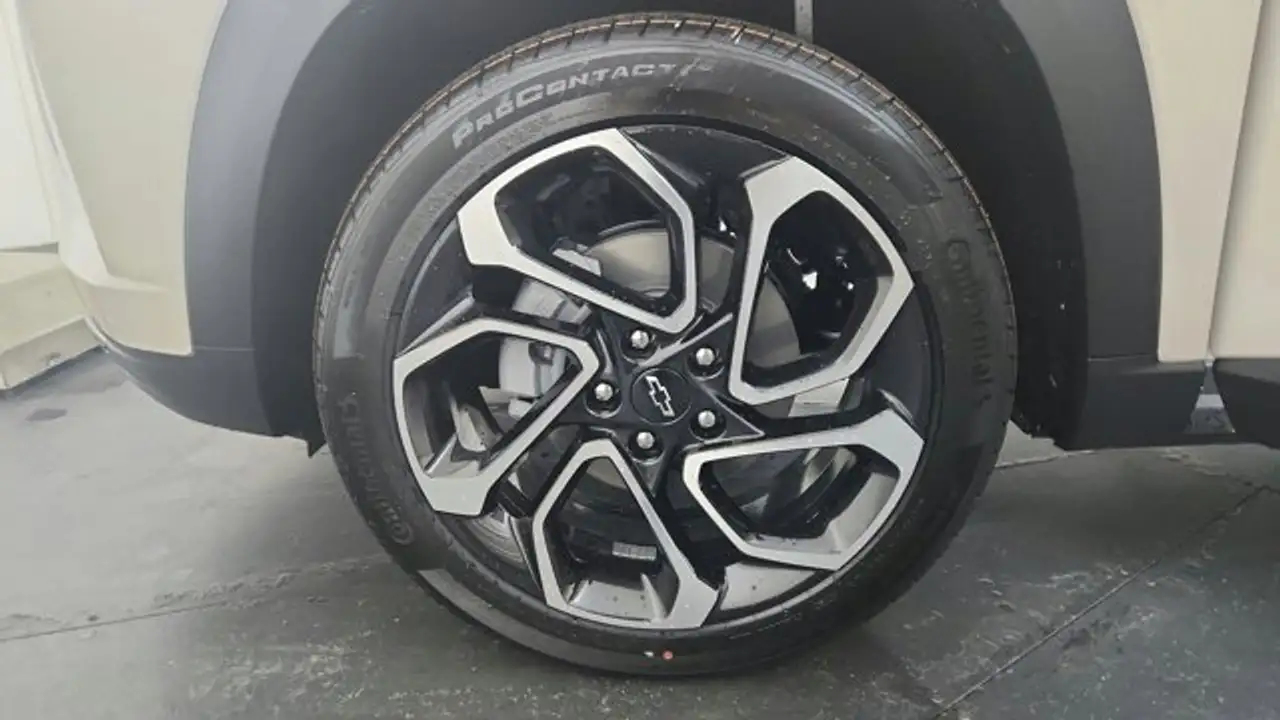 Chevrolet Trax снимка Chevrolet Trax