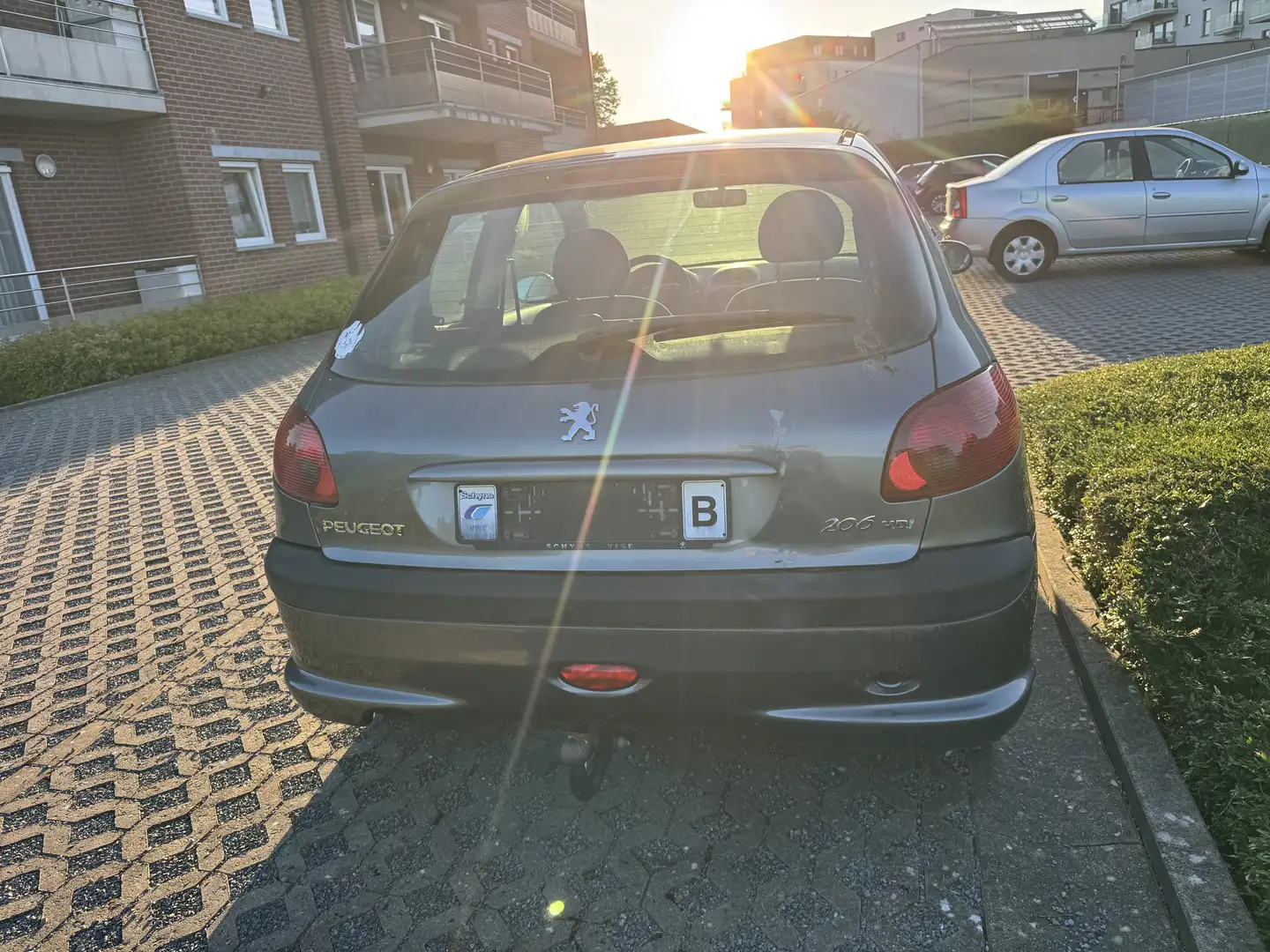 Peugeot 206 HDi eco 70 JBL Gris - 2