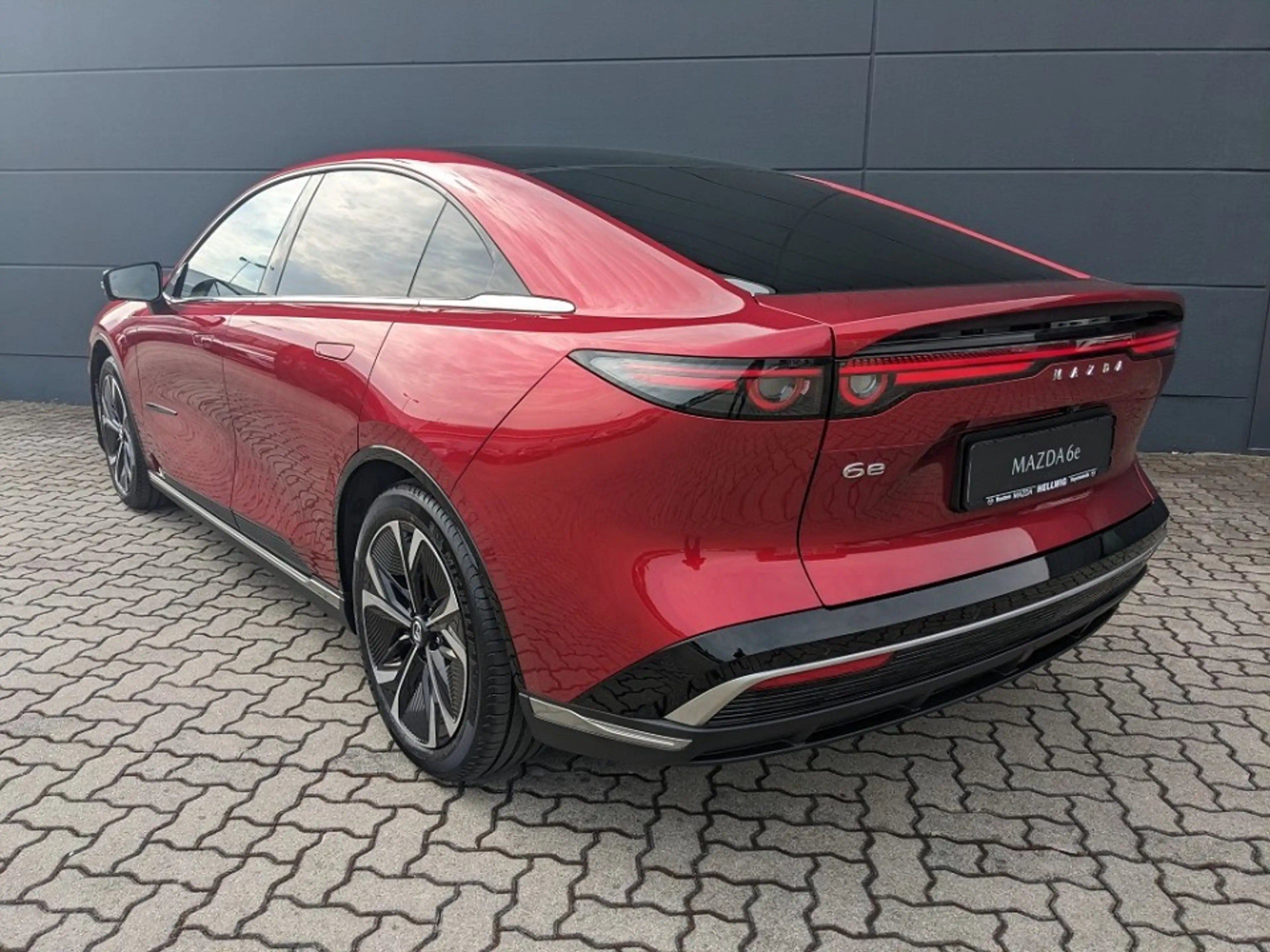 Mazda 6e EV (258PS) Takumi Plus Panoramadach NEU — photo 4