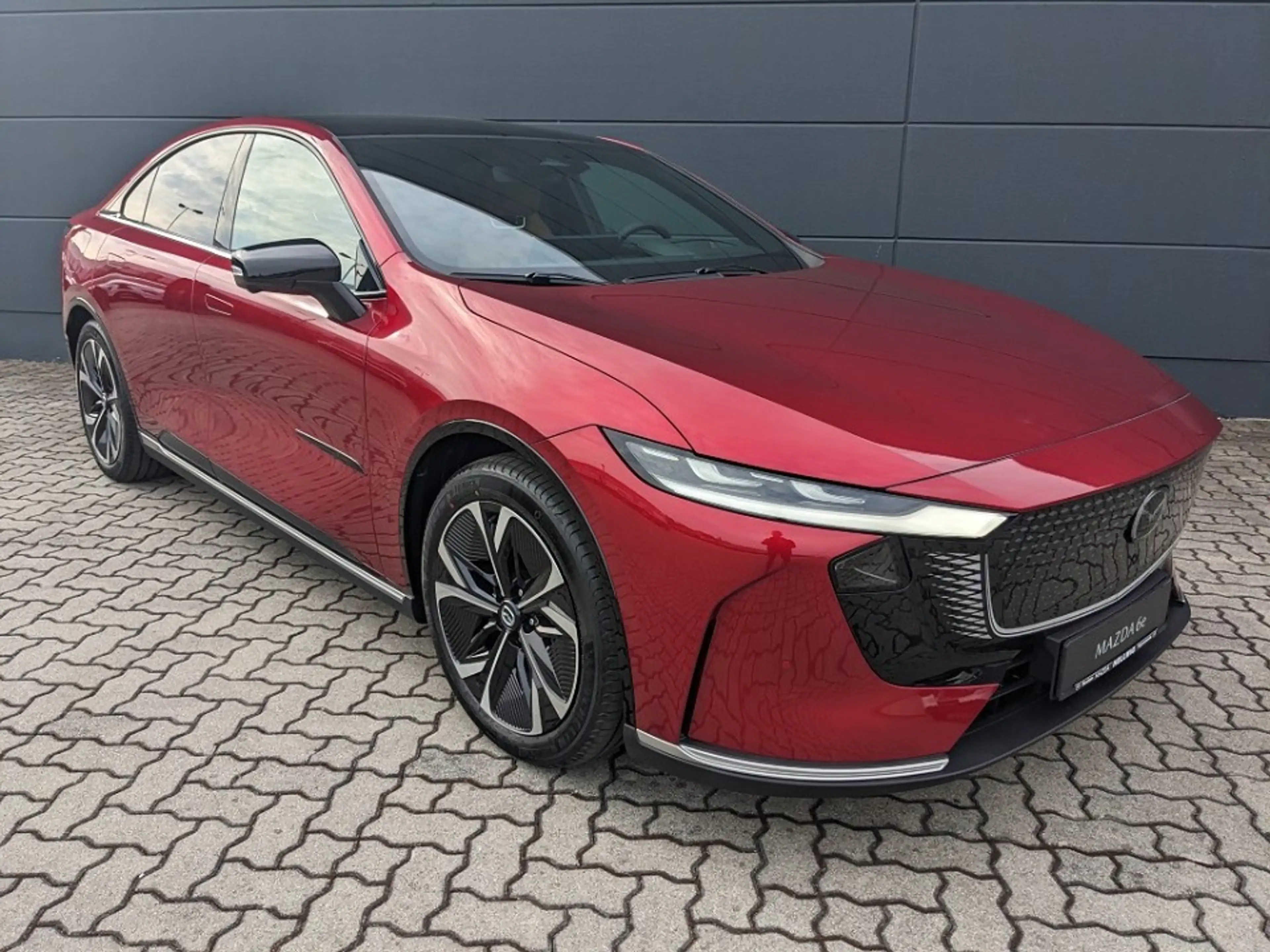 Mazda 6e EV (258PS) Takumi Plus Panoramadach NEU — photo 7
