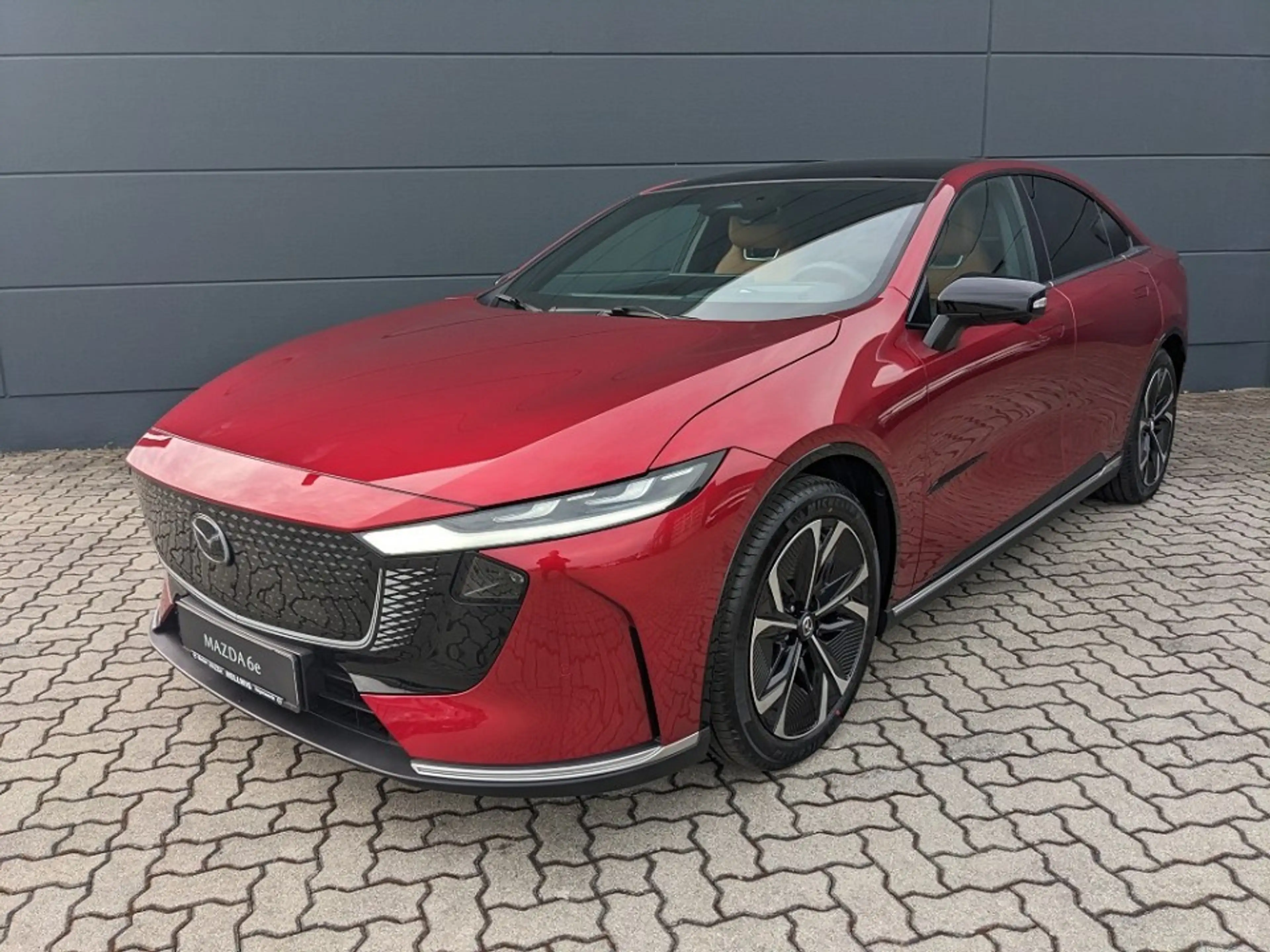 Mazda 6e EV (258PS) Takumi Plus Panoramadach NEU — photo 2