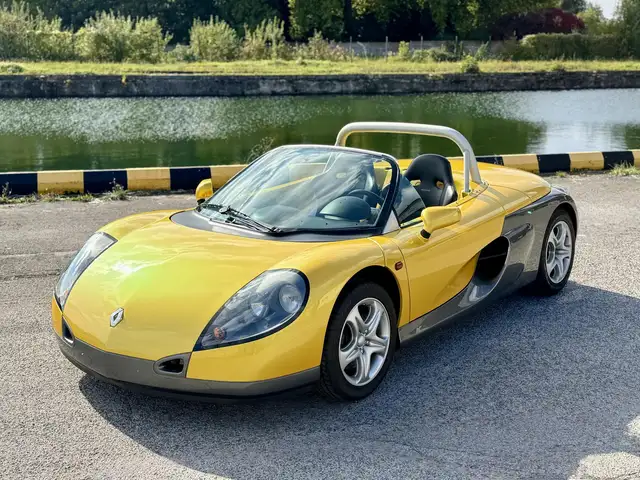 Renault Spider NEUF Seulement 154 KM ! - COLLECTOR - PARE BRISE