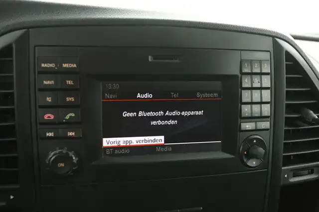 Mercedes-Benz Vito view 15