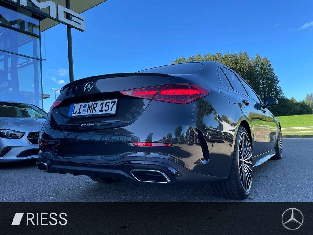 Mercedes-Benz C 220