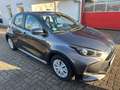 Toyota Yaris Hybrid Business Edition/NAVI/SHZ/TEMP/KAM Grau - thumbnail 4