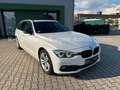 BMW 320 d xDrive M Sport*Pano*Kam*NaviPro*AHK*HeadUp Blanc - thumbnail 4
