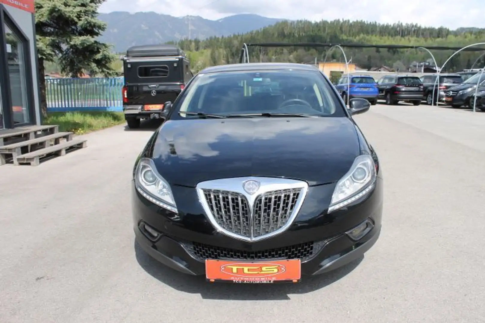 Lancia Delta 1,4 Turbojet Oro Negro - 2