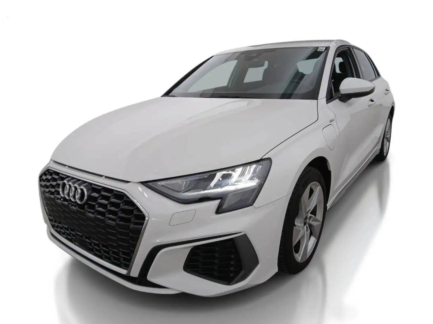 Audi A3 Sportback 40 TFSI e S line Blanc - 2