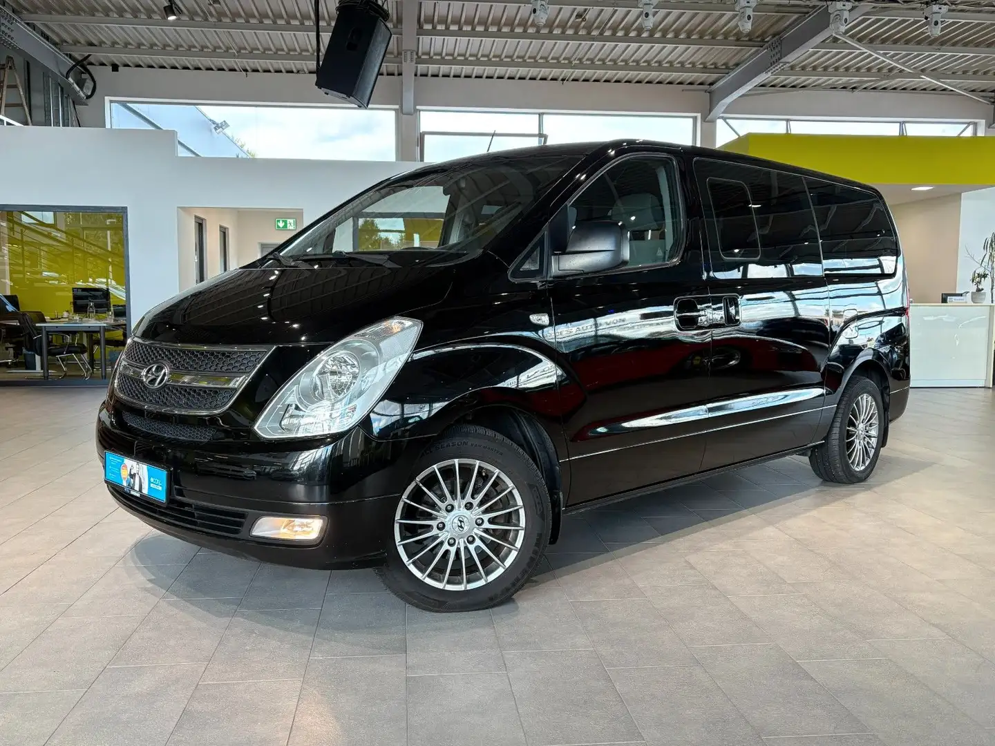 Hyundai H-1 Travel Comfort Zuheizer*8 Sitzer*A/C* Nero - 1