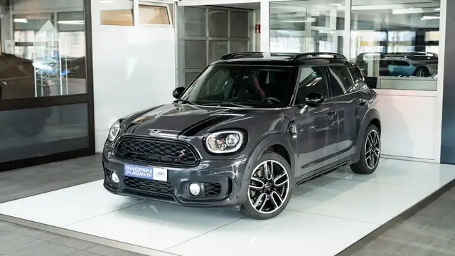 MINI Cooper S Countryman JCW Trim Harm&Kardon AHK