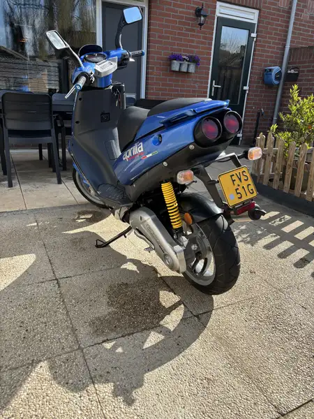 Aprilia SR 50 - foto 3