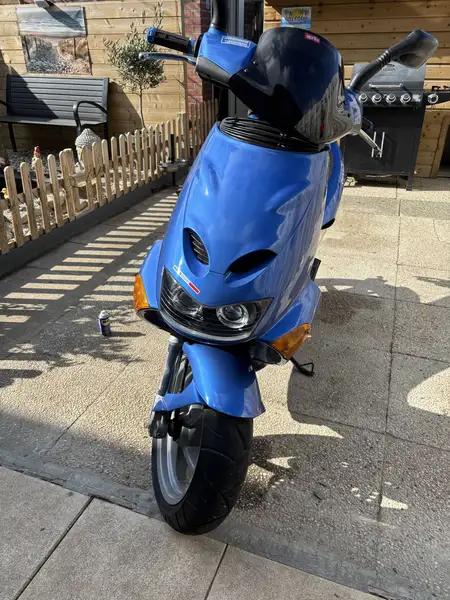 Aprilia SR 50 - foto 5