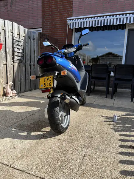 Aprilia SR 50 - foto 2