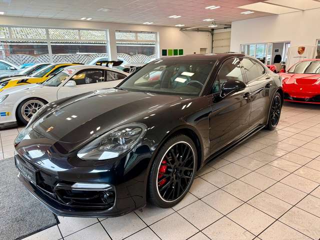 Porsche Panamera GTS SportDesign/Panorama/ACC/Carbon/DAB