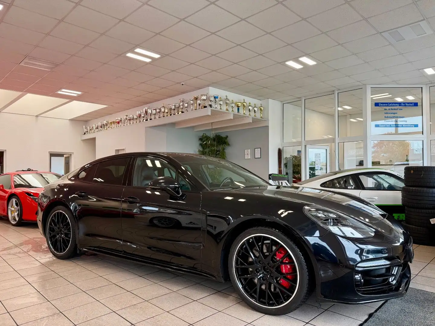 Porsche Panamera GTS SportDesign/Panorama/ACC/Carbon/DAB Schwarz - 1