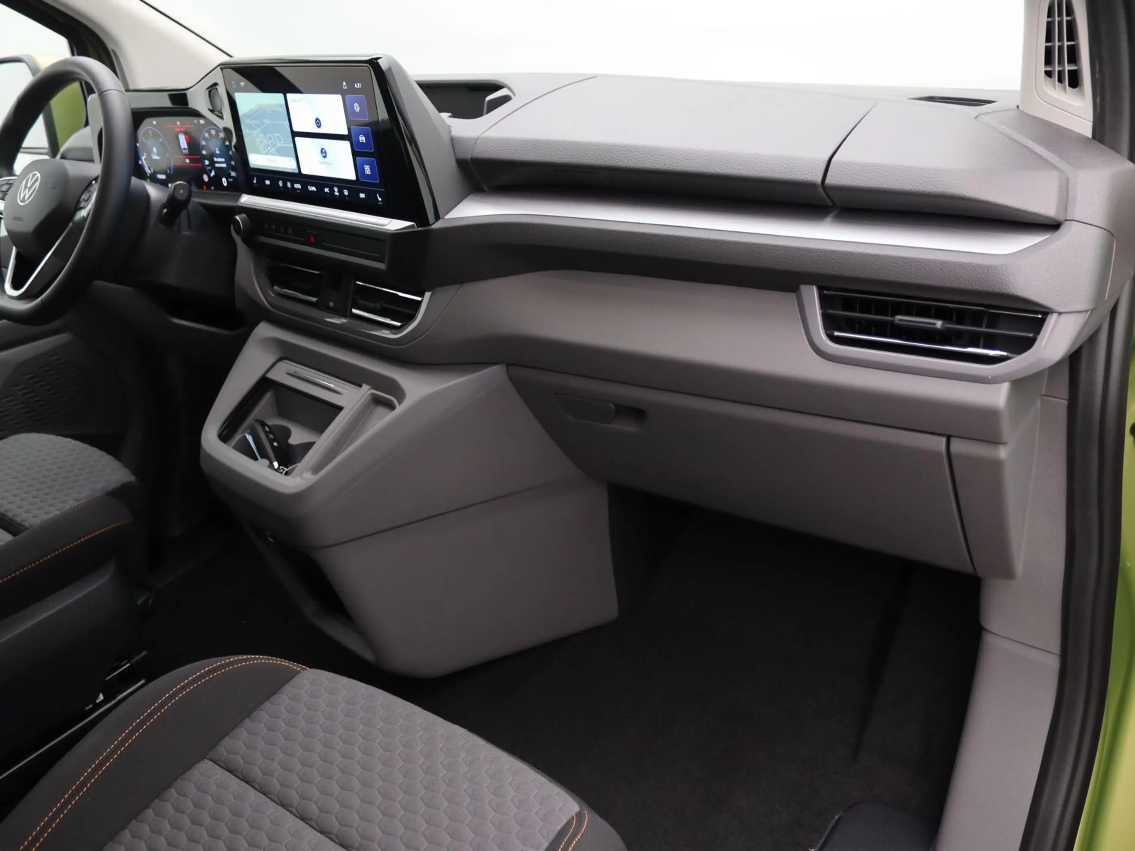 Volkswagen T7 Caravelle Life DSG/ Navi, Pano, AHK, LED, RFK — photo 14