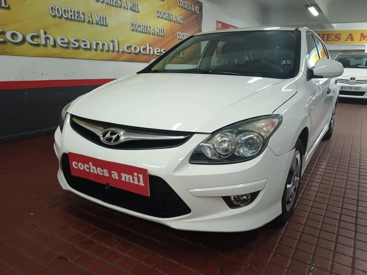 Hyundai i30 1.4 Classic GL Blanco - 2