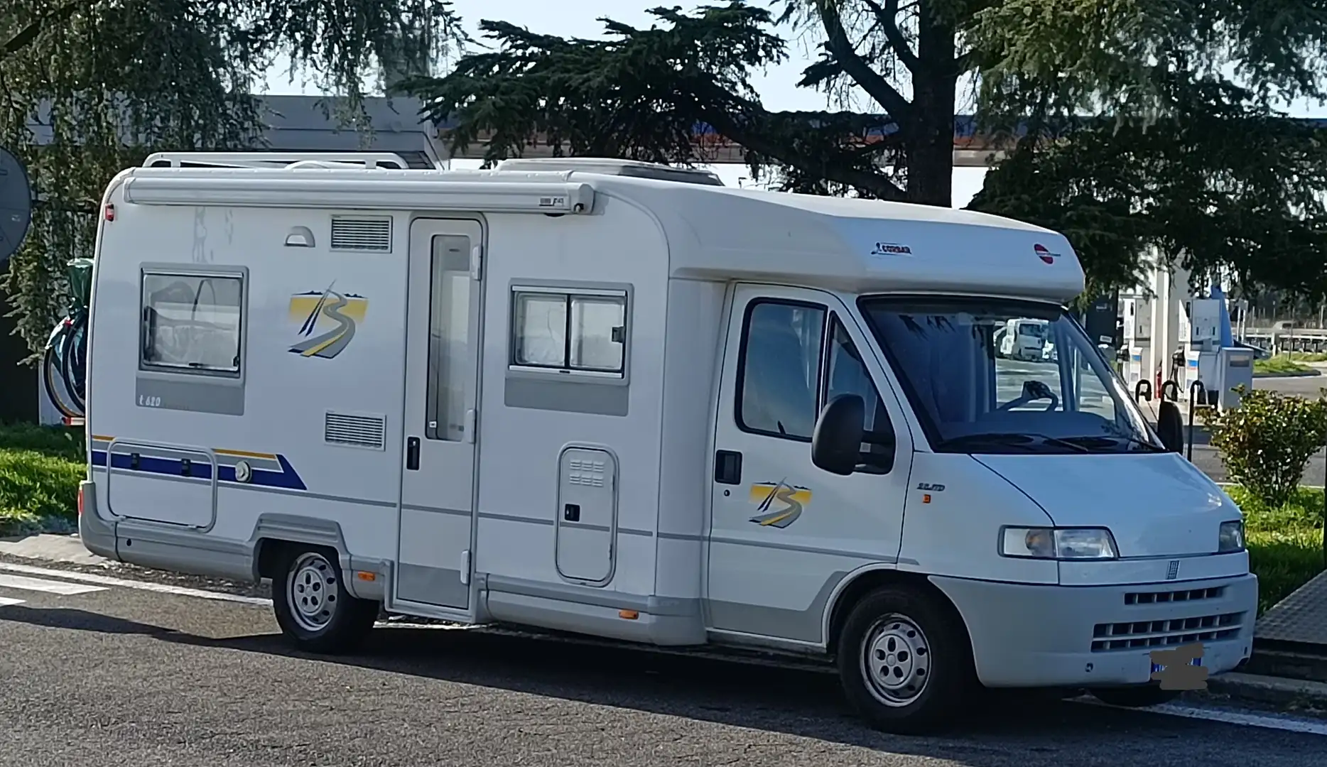 Caravans-Wohnm Bürstner CAMPER SEMINTEGRALE FIAT DUCATO  2800 cc tdj Bianco - 1