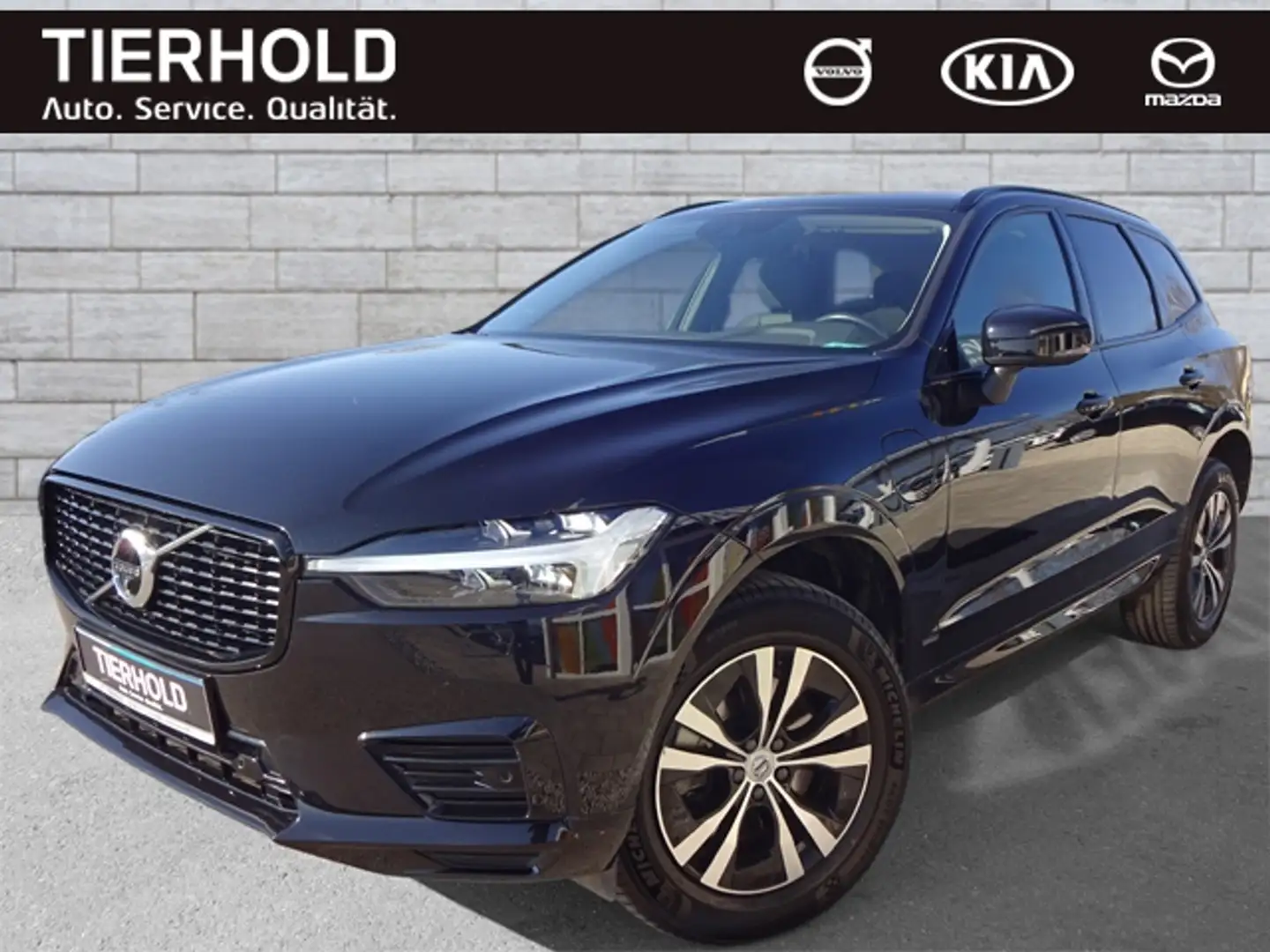 Volvo XC60 T8 R Design Plug-In AWD AHK Luftfw PANO ACC Schwarz - 2