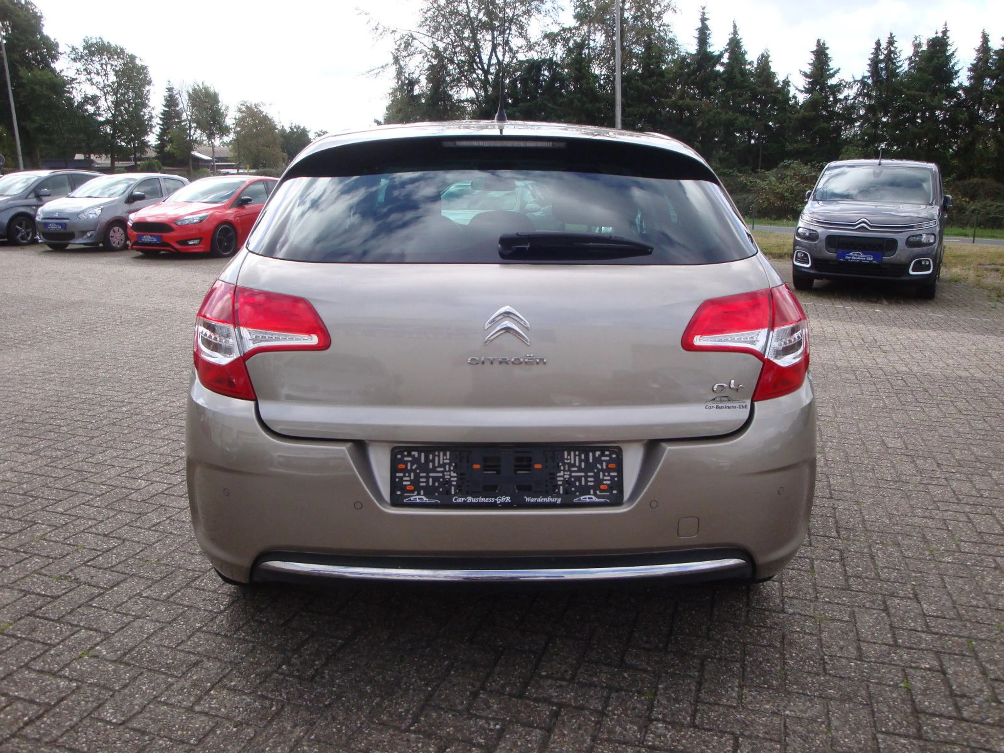 Citroen C4 Lim. Selection — photo 5