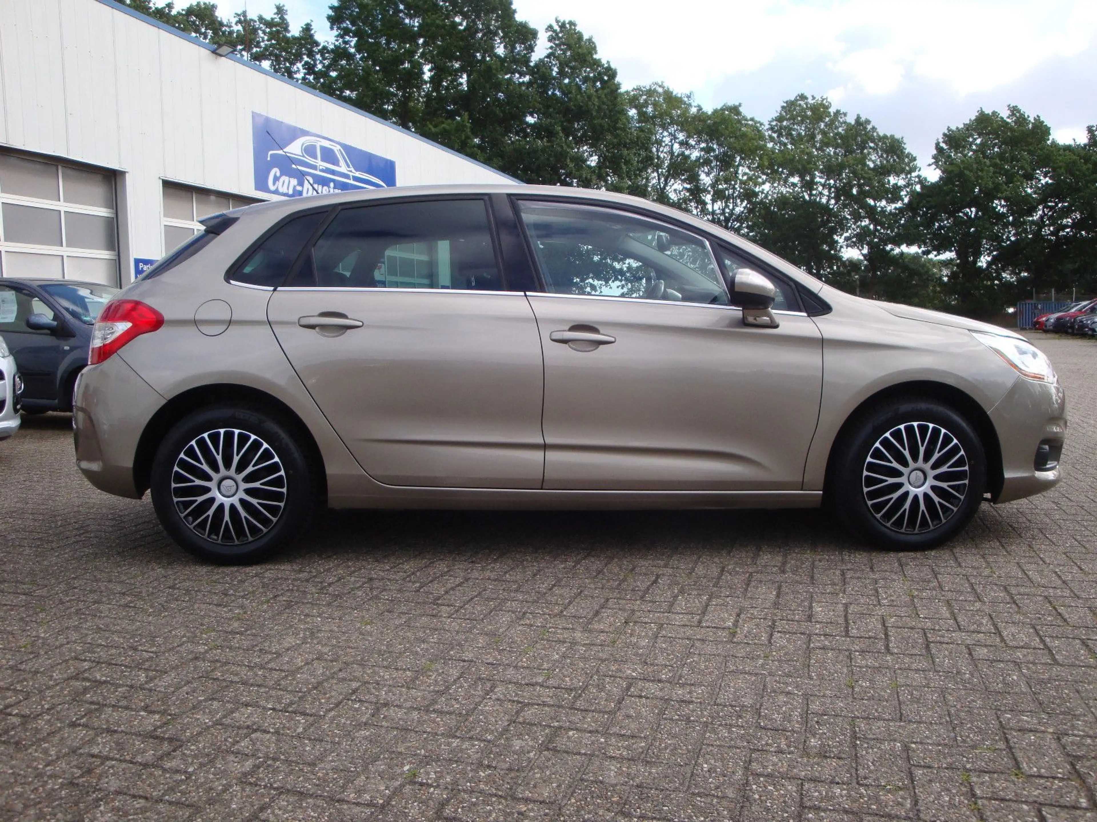 Citroen C4 Lim. Selection — photo 3