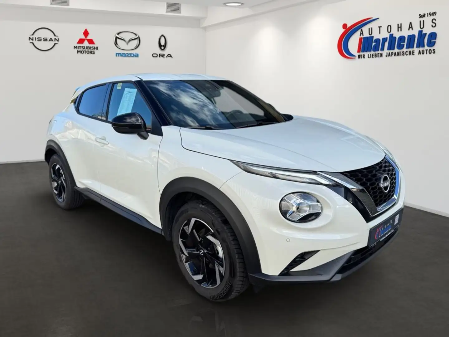 Nissan Juke 1.0 DIG-T N-Connecta Weiß - 2