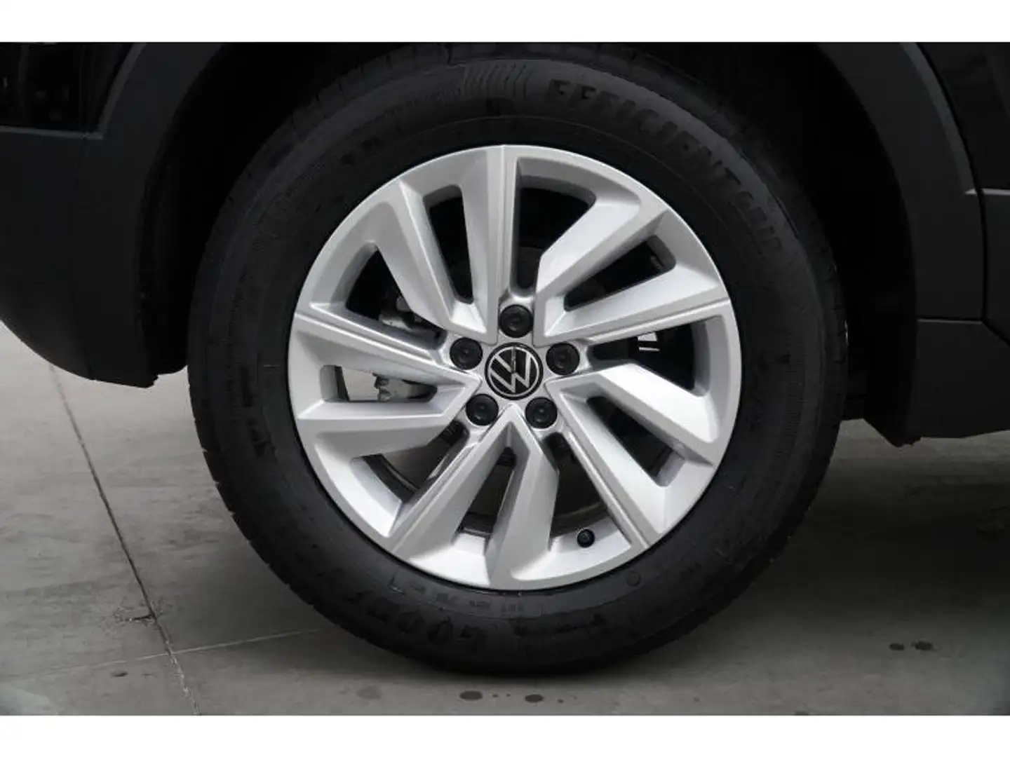 Volkswagen T-Cross Life Black - 2