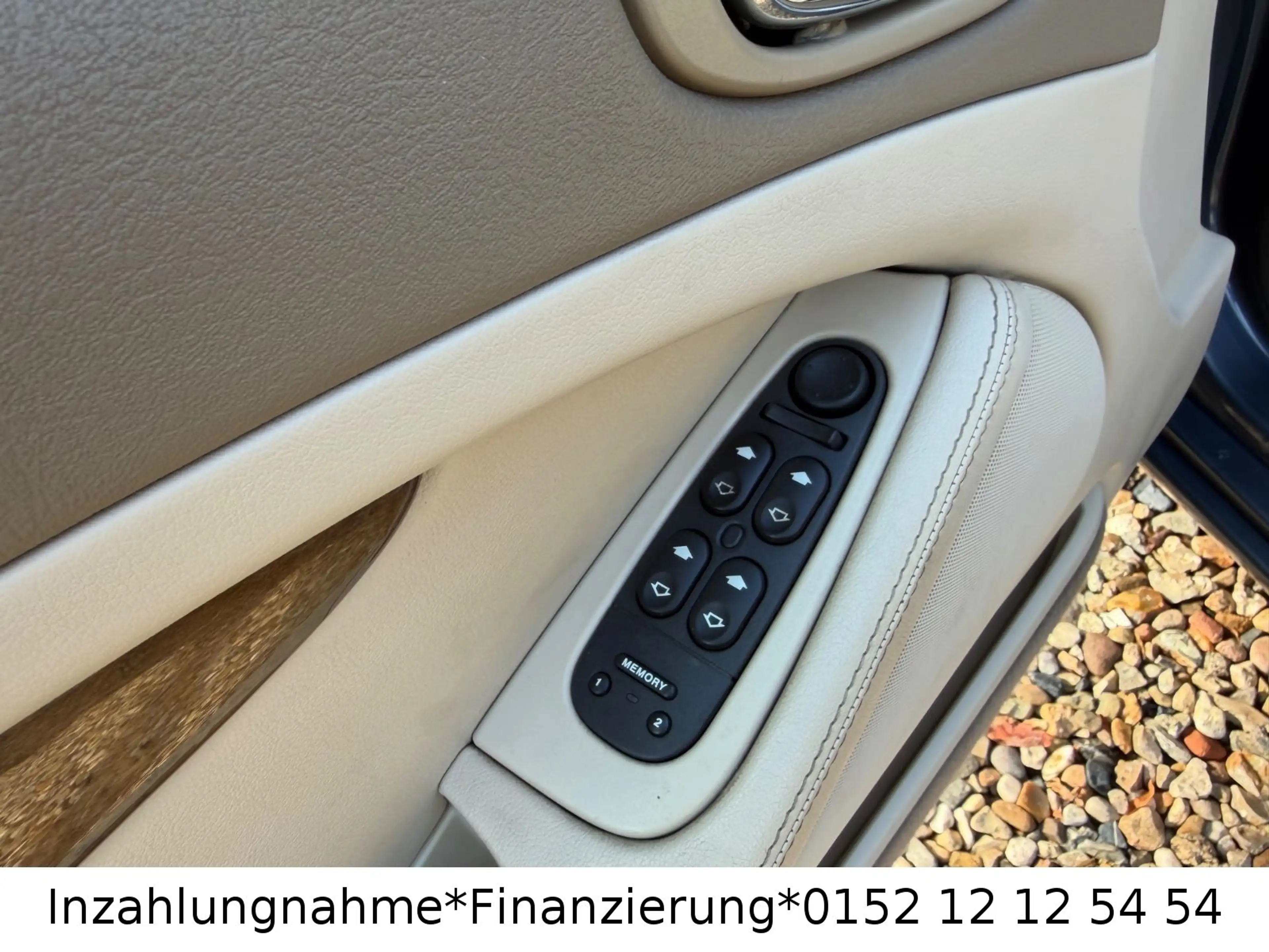Jaguar S-Type 2.5 L V6 Executive — photo 9