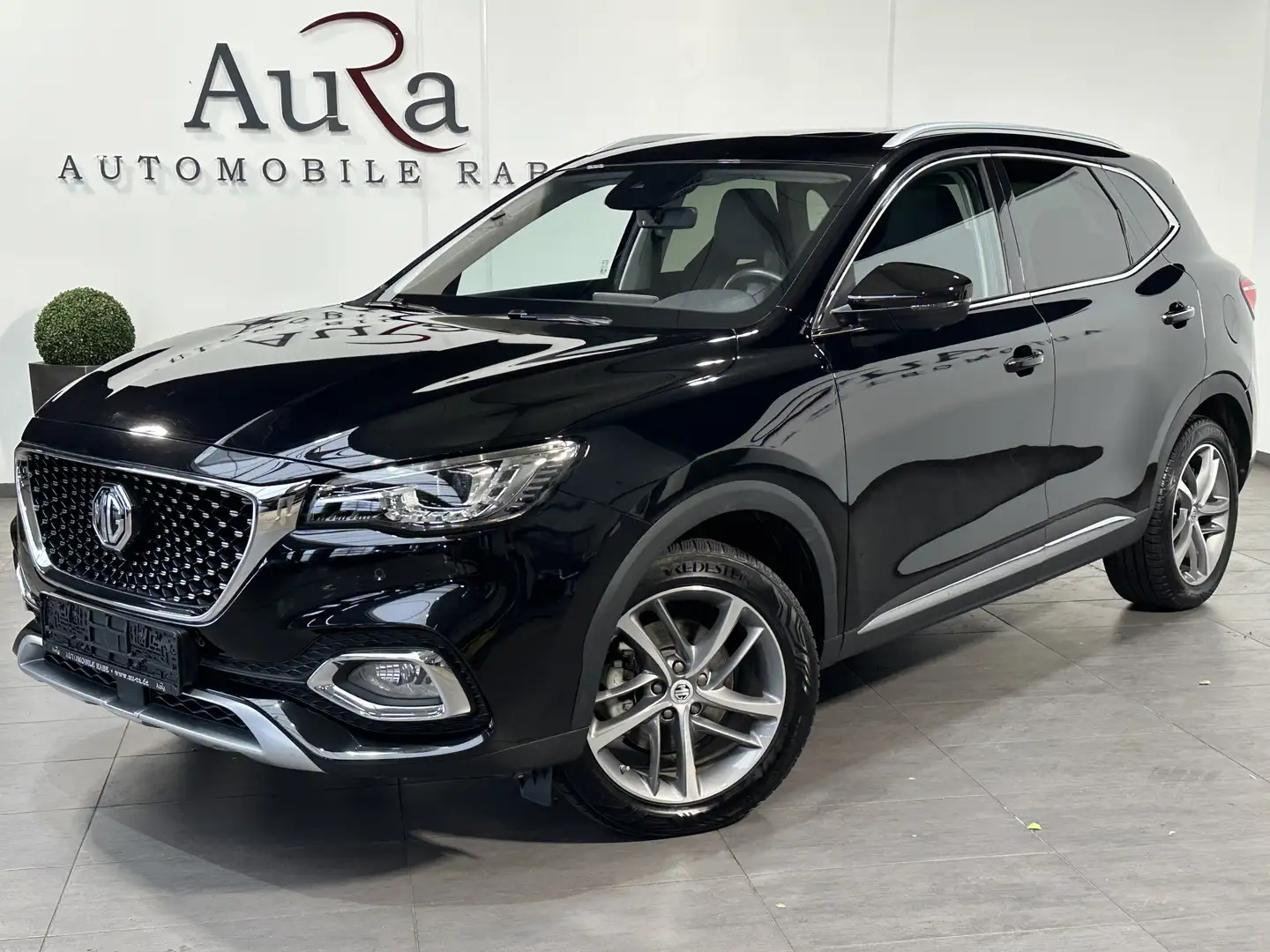 MG EHS PHEV Luxury NAV+LED+DIGDISPLAY+PANO+360°+1HD Nero - 1