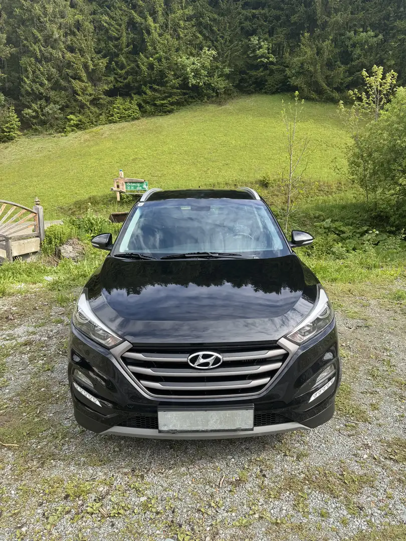 Hyundai TUCSON 2,0 CRDI 4WD Comfort - 2