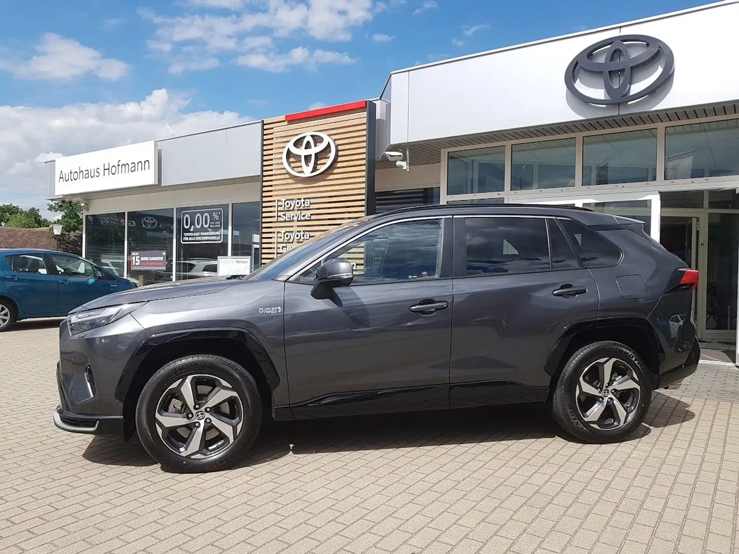Toyota RAV 4 Plug-in Hybrid 4x4 + Technik-Paket Grau - 2