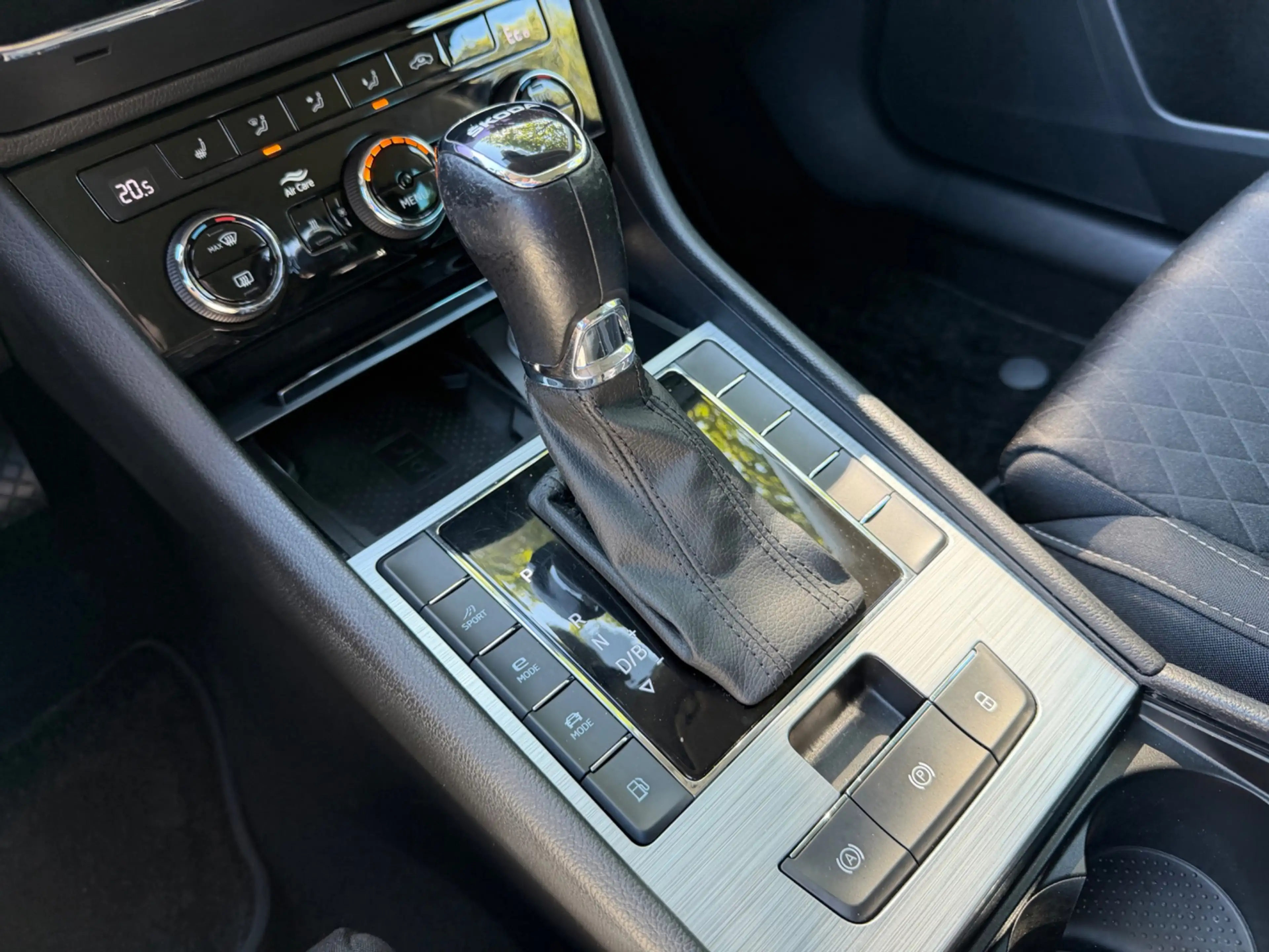 Skoda Superb Combi 1.4 TSI iV AUTOMAAT Business Edition Sport, — photo 11