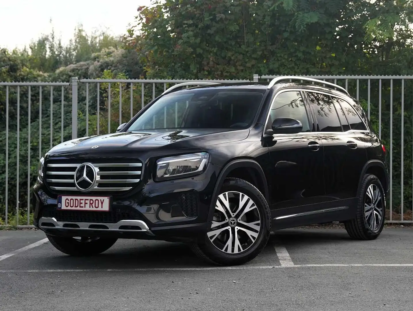 Mercedes-Benz GLB 180 keyless Noir - 2