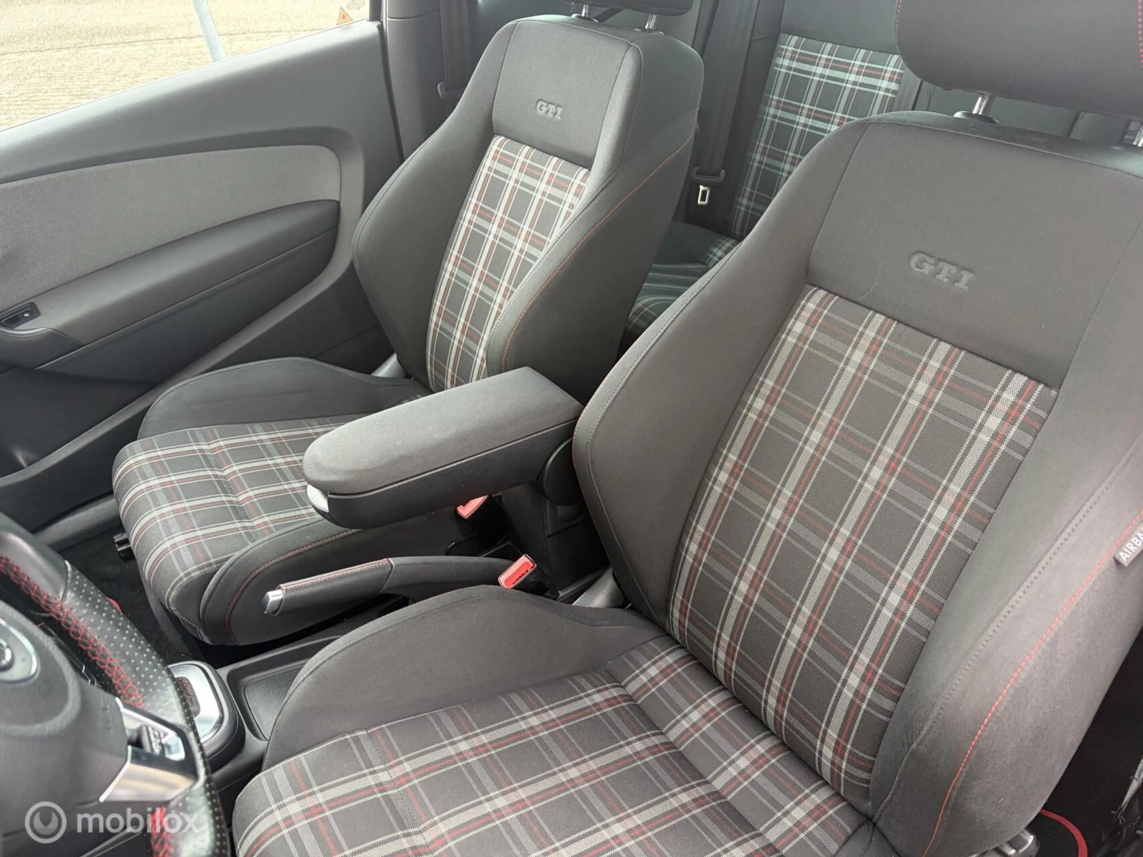 Volkswagen Polo GTI 1.4 TSI / Pano/NAP/automaat — photo 13