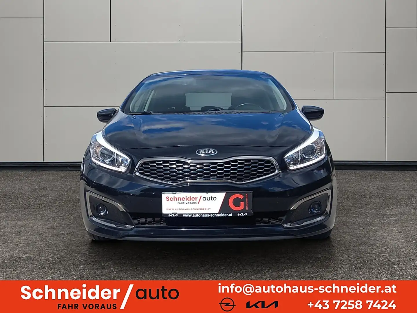 Kia Ceed / cee'd cee'd 1,0 TGDI ISG Silber Schwarz - 2