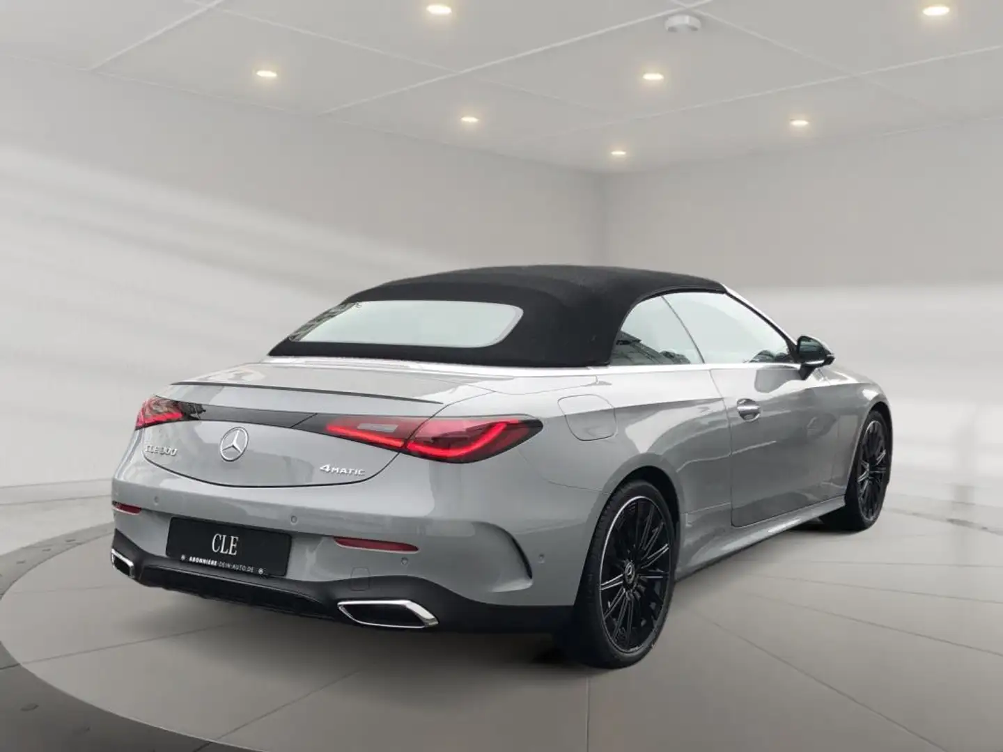 Mercedes-Benz CLE 300 4MATIC Cabriolet +MBUX+AMG+Navi+AHK+ACC Grau - 2