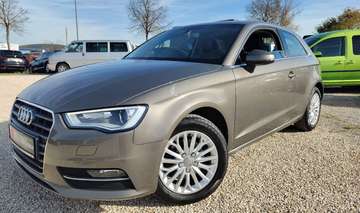 1.2 TFSI Ambiente Xenon* Leder* PDC*
