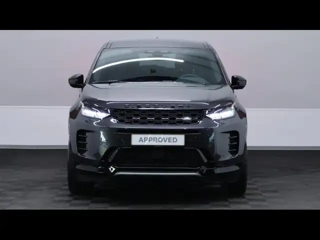 Land Rover Discovery Sport view 2