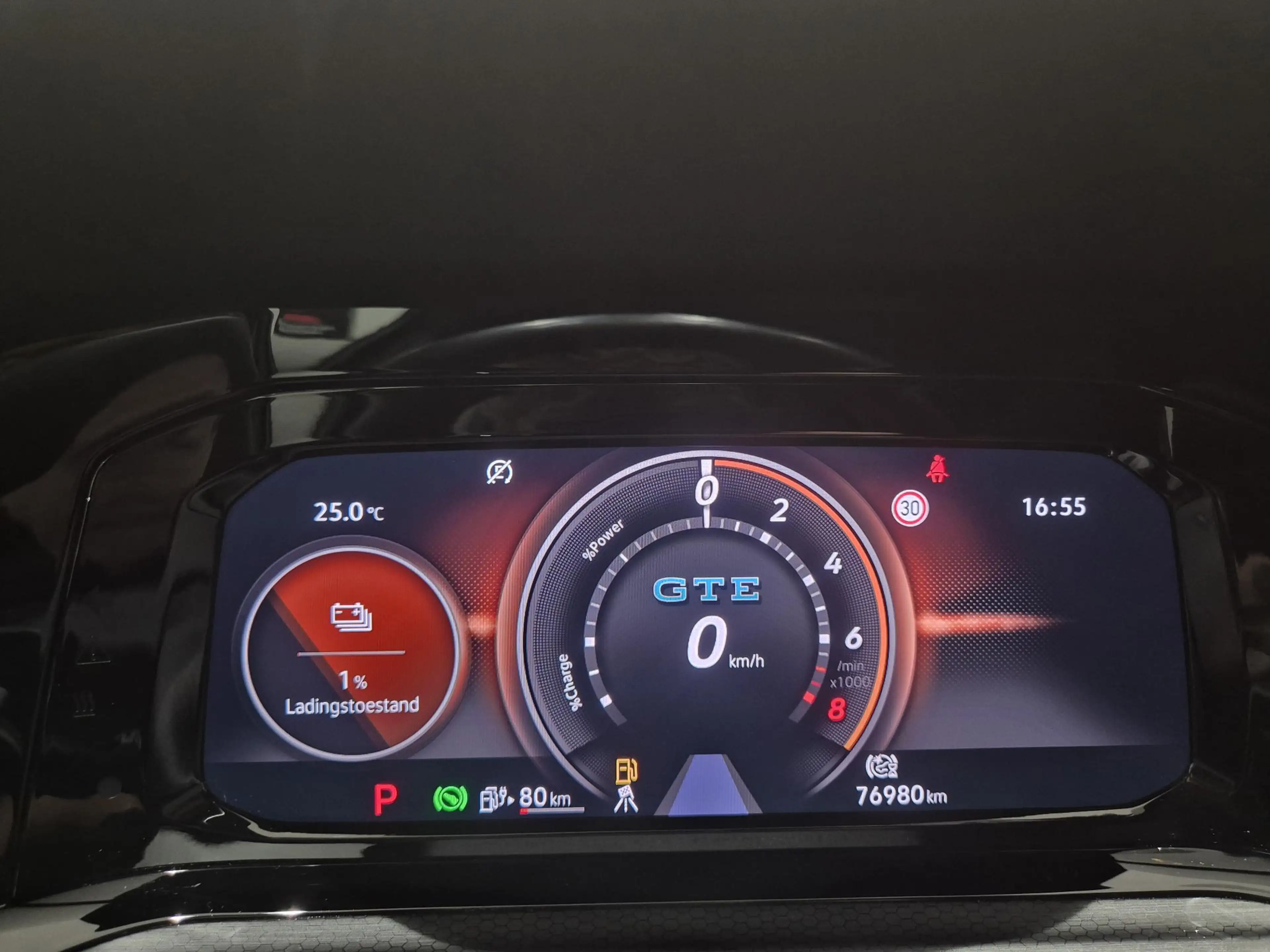 Volkswagen Golf GTE 1.4 eHybrid | Stoelverwarming | Navigatie | Apple — photo 4