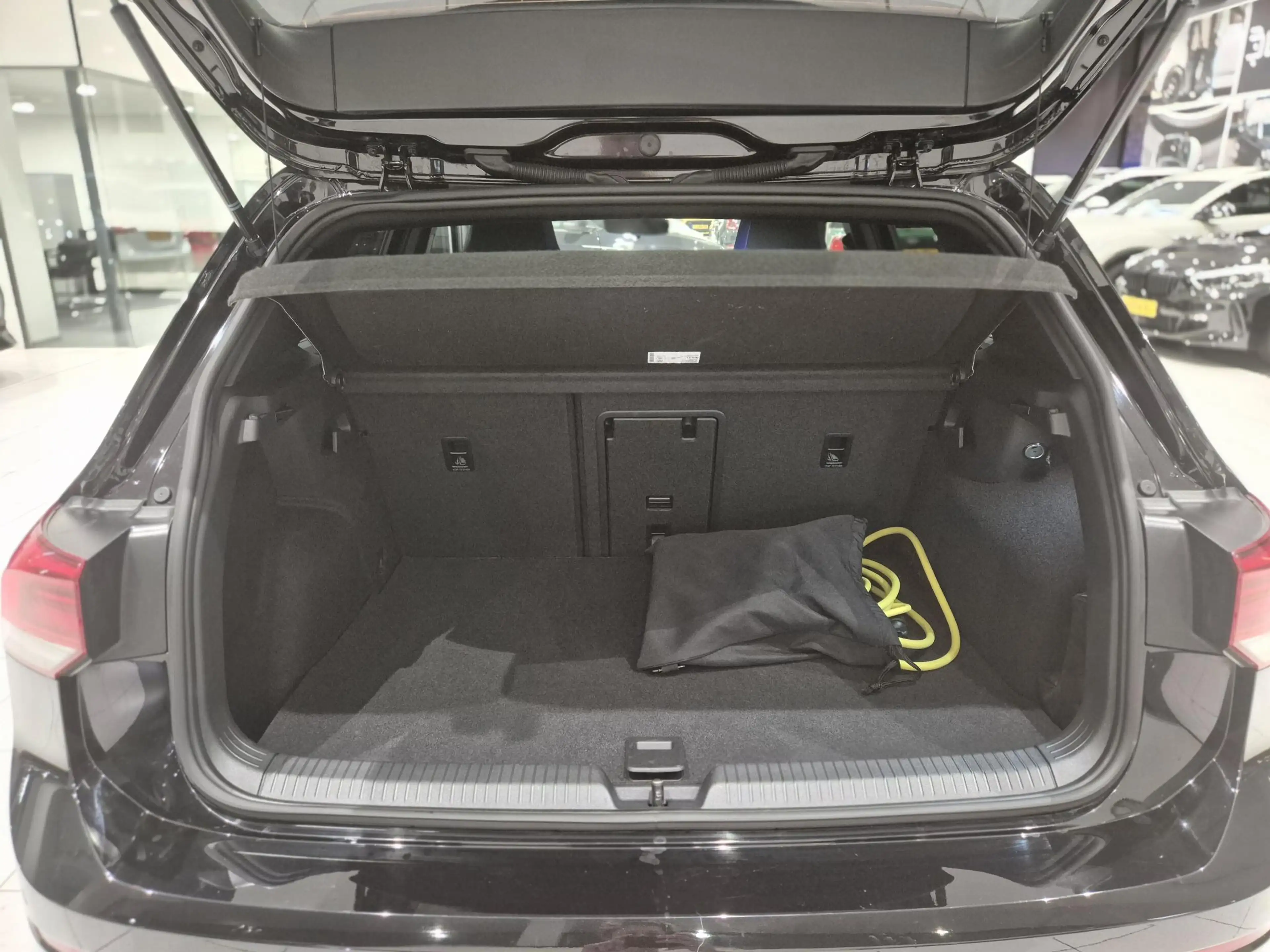 Volkswagen Golf GTE 1.4 eHybrid | Stoelverwarming | Navigatie | Apple — photo 9