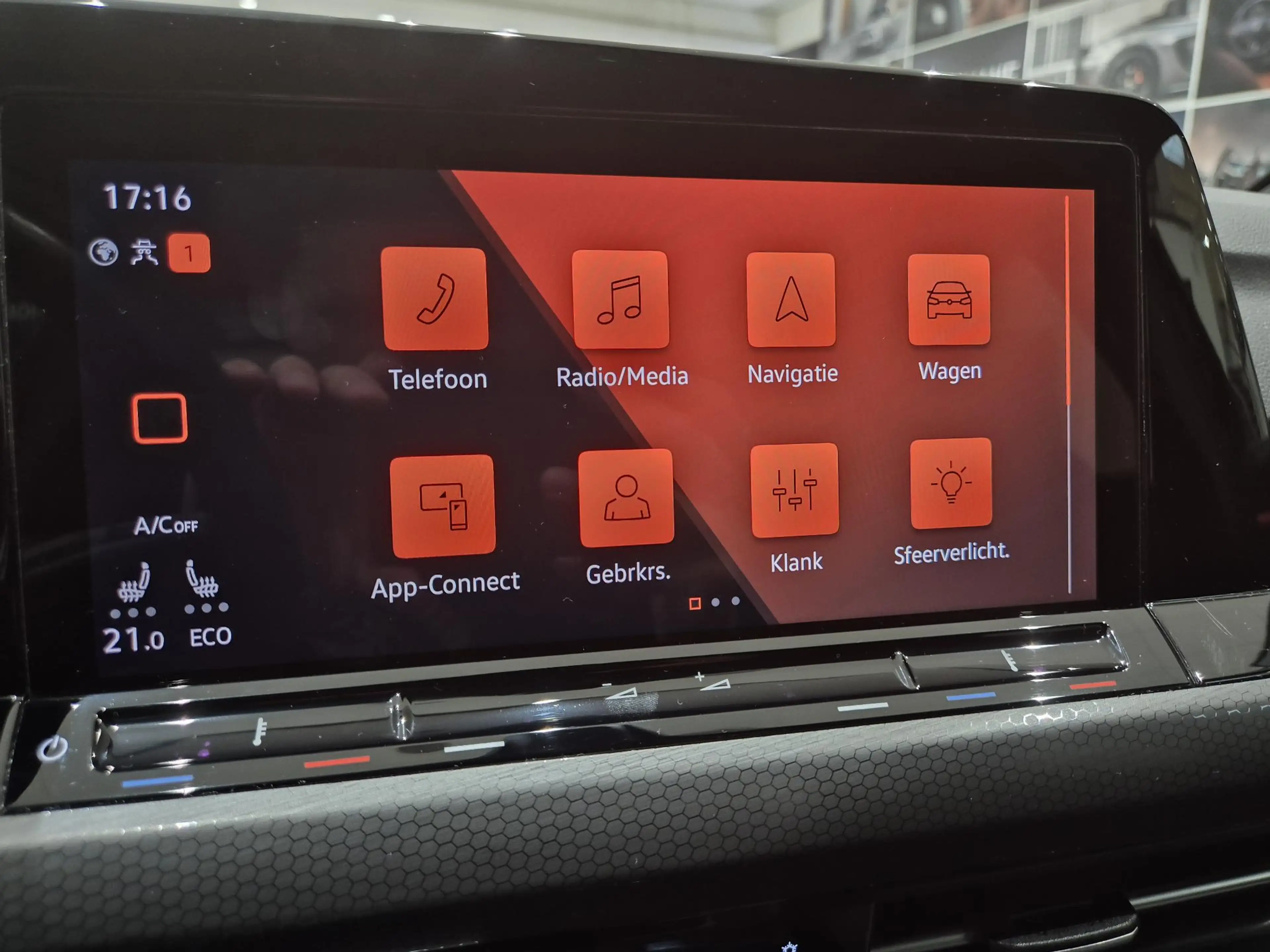 Volkswagen Golf GTE 1.4 eHybrid | Stoelverwarming | Navigatie | Apple — photo 12