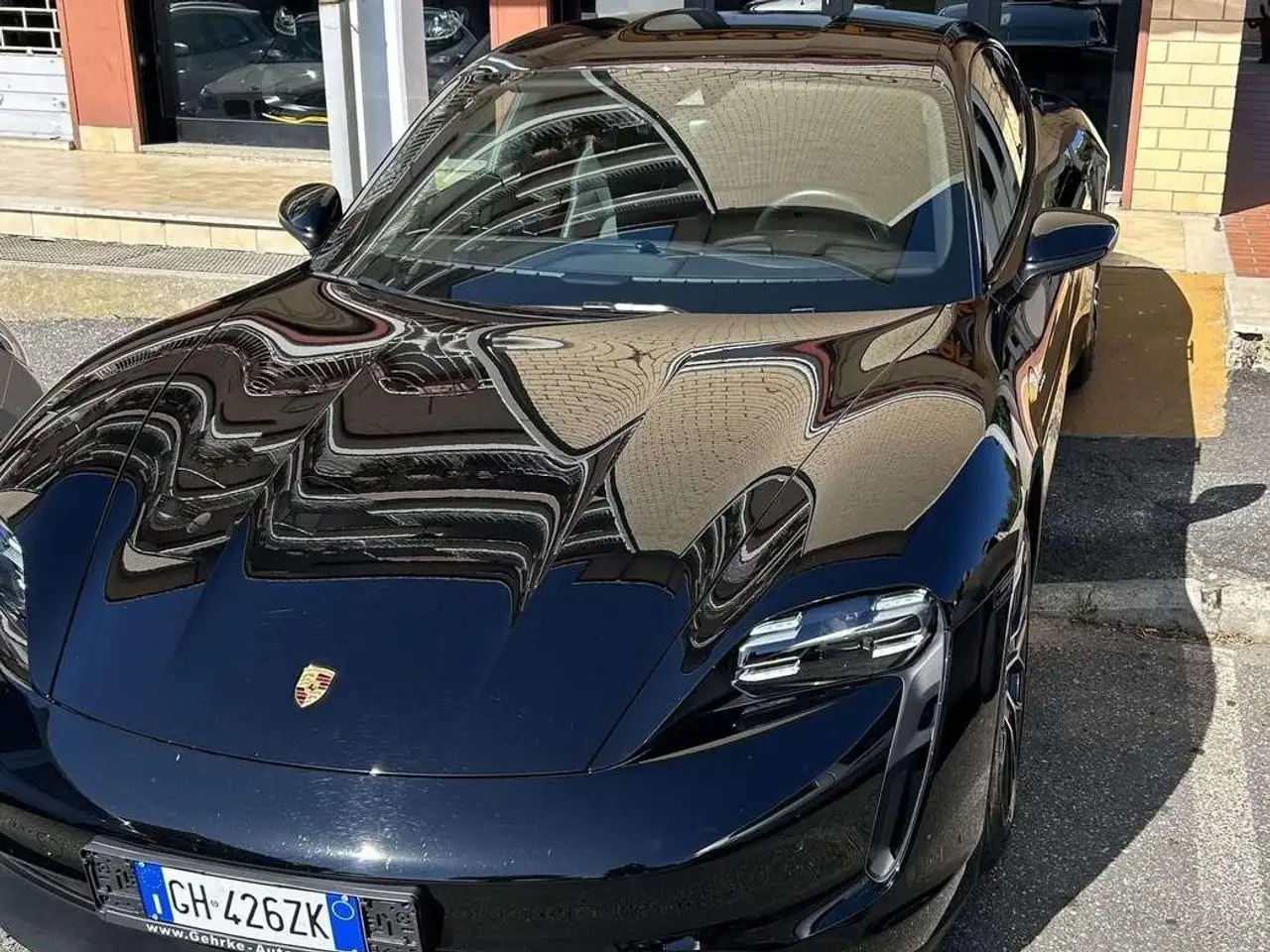 Porsche Taycan