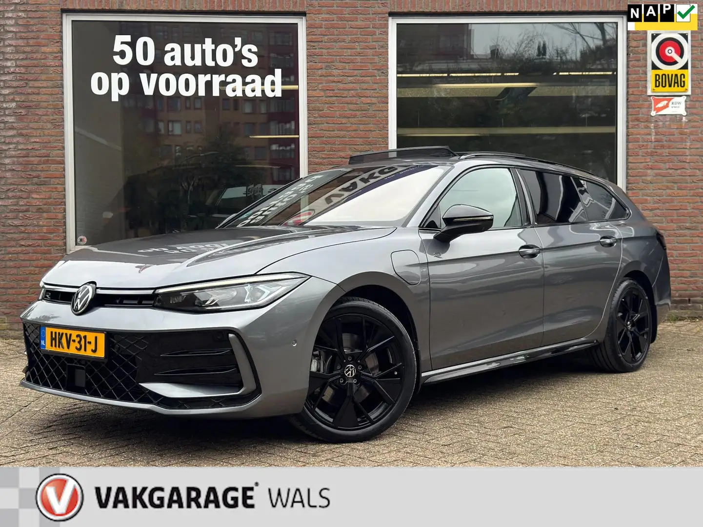 Volkswagen Passat Variant 1.5 eHYBRID R-LINE EDITION 272PK DSG | PANO | NAVI Gris - 1