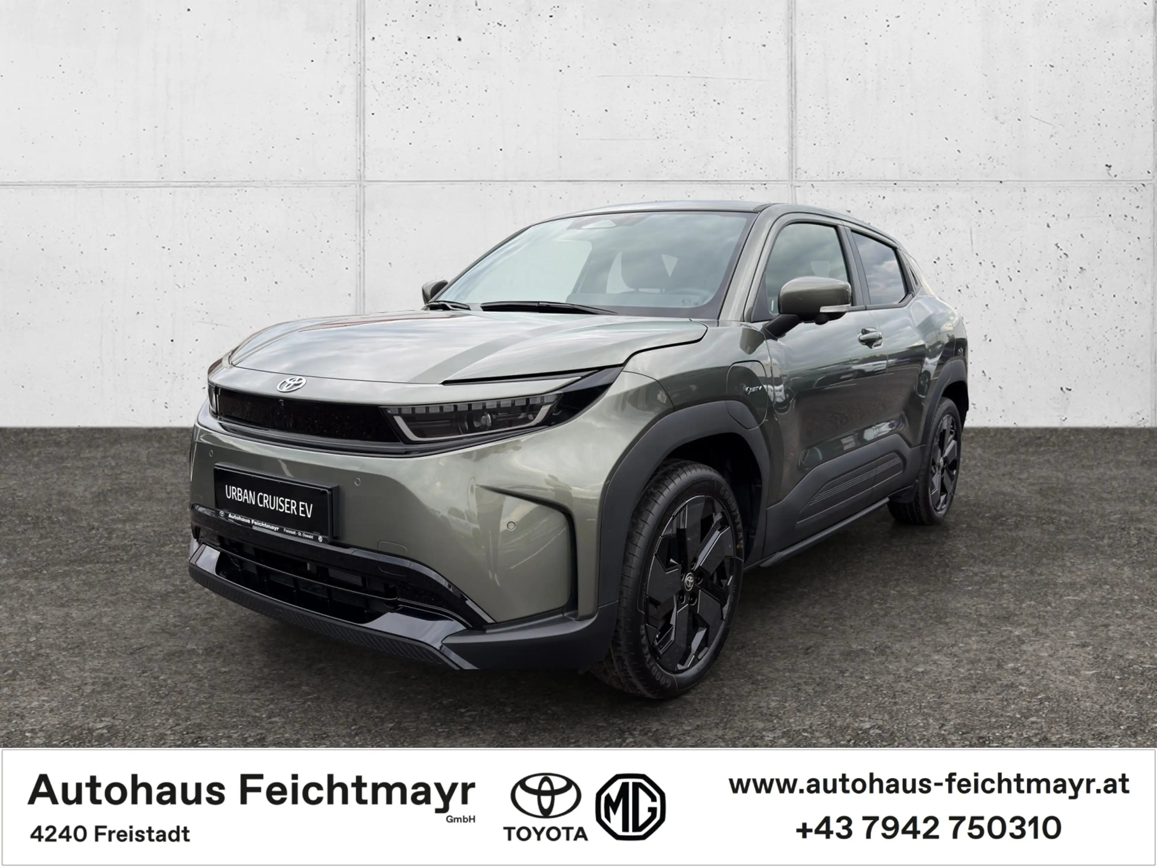 Toyota Urban Cruiser 2WD Lounge Elektrik 5t.