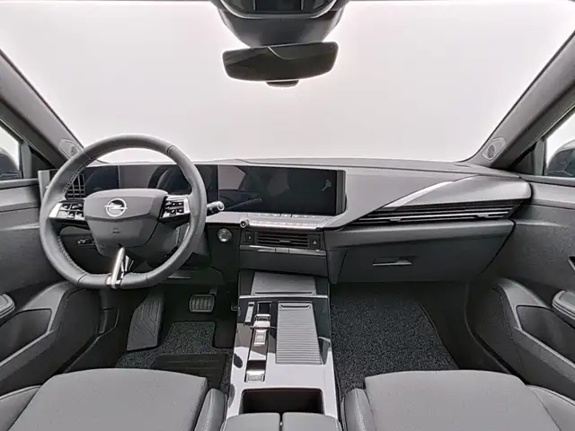 Opel Astra view 12