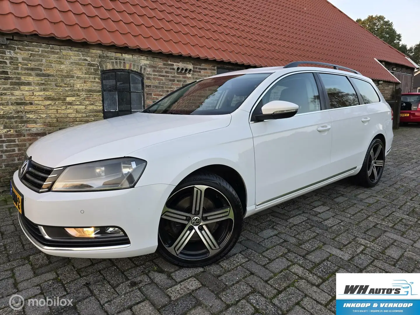 Volkswagen Passat Variant 1.6 TDI Highline BlueMotion Wit - 1