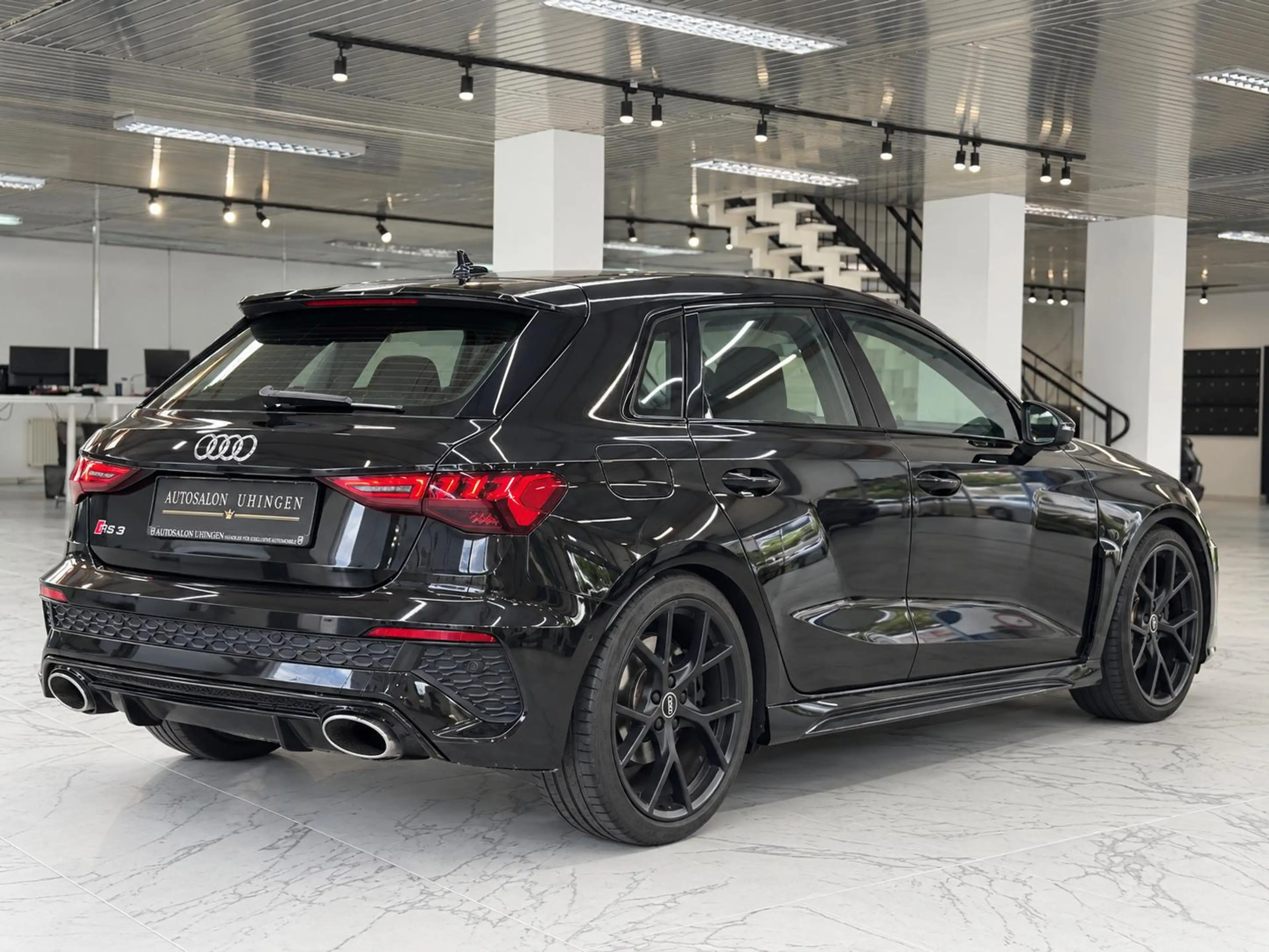 Audi RS3 2.5 TFSI Sportback MMI NAVI+*LED*SITZH*19Z* — photo 3
