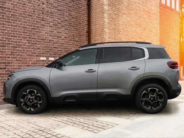 Citroen C5 Aircross view 3