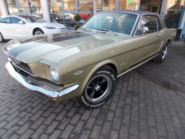Ford Mustang V8 mit Wertgutachten