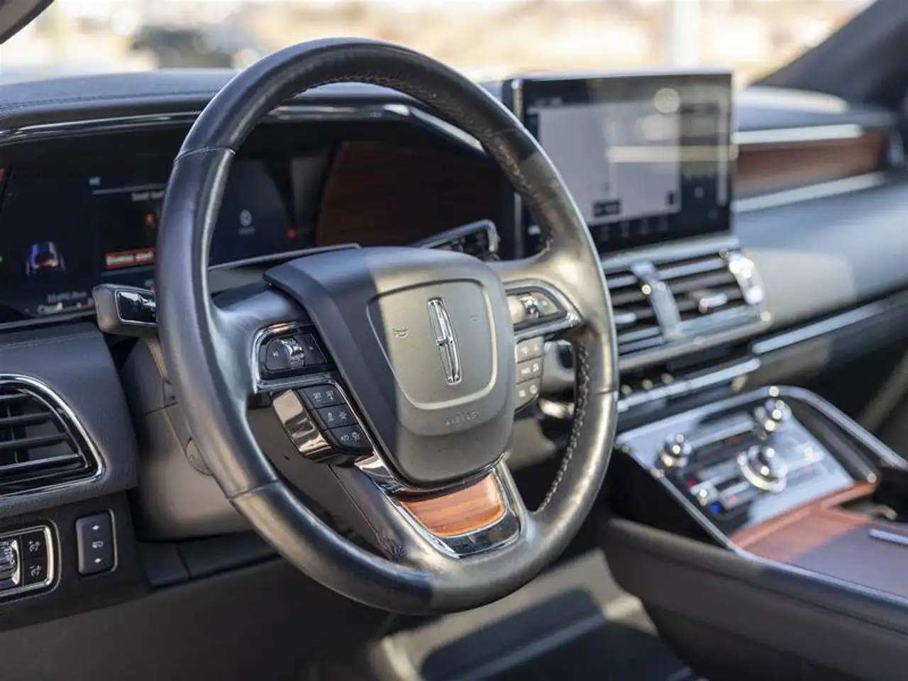 Lincoln Navigator снимка Lincoln Navigator